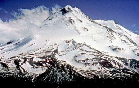 Mt. Shasta USA Road Trips