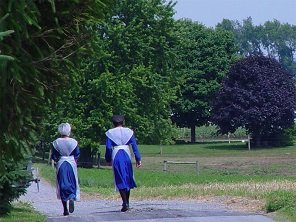 Amish girls